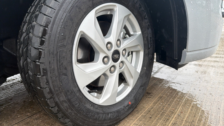 Ford Transit Custom E-320 L1 Rwd 100kW 65kWh H1 Van Limited Auto